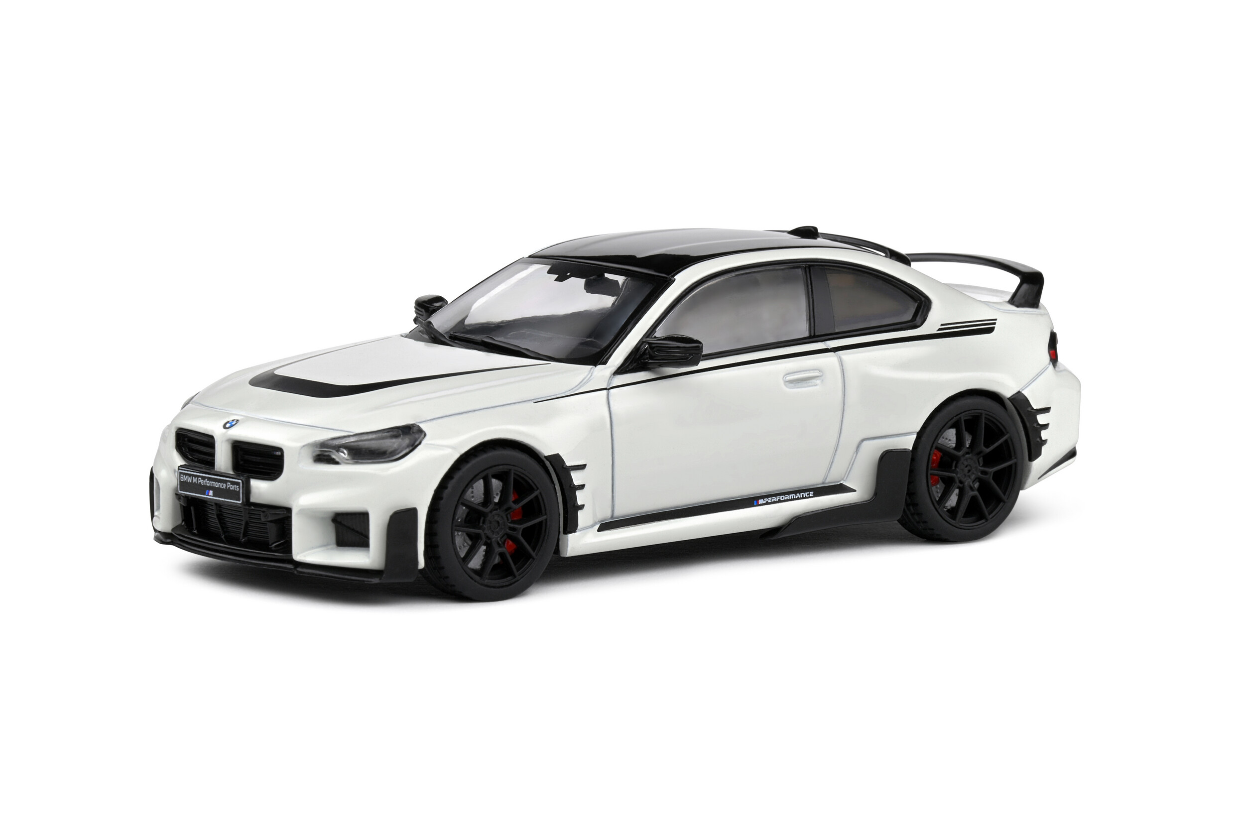 1-43-bmw-g87-m2-white-2023-01