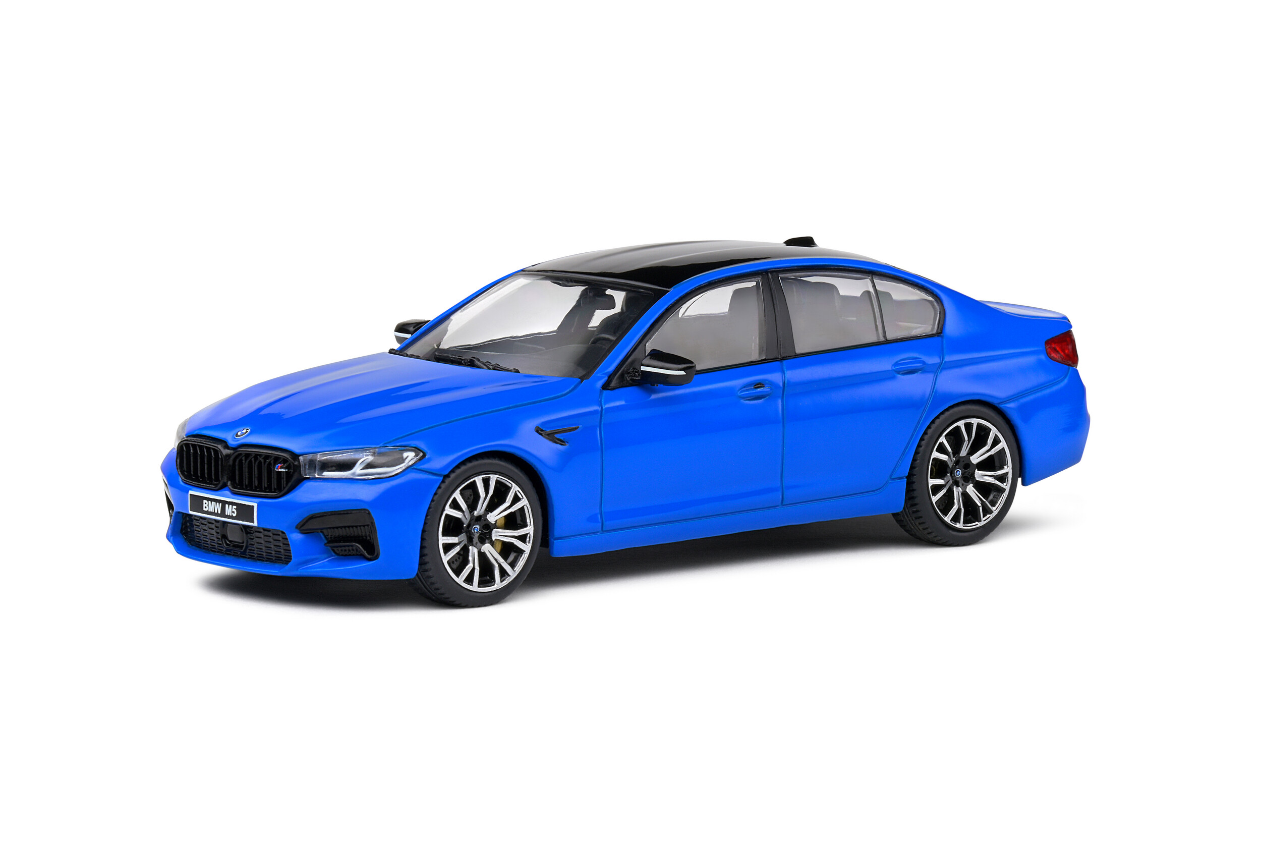 1-43-bmw-m5-f19-competition-blue-2022-01